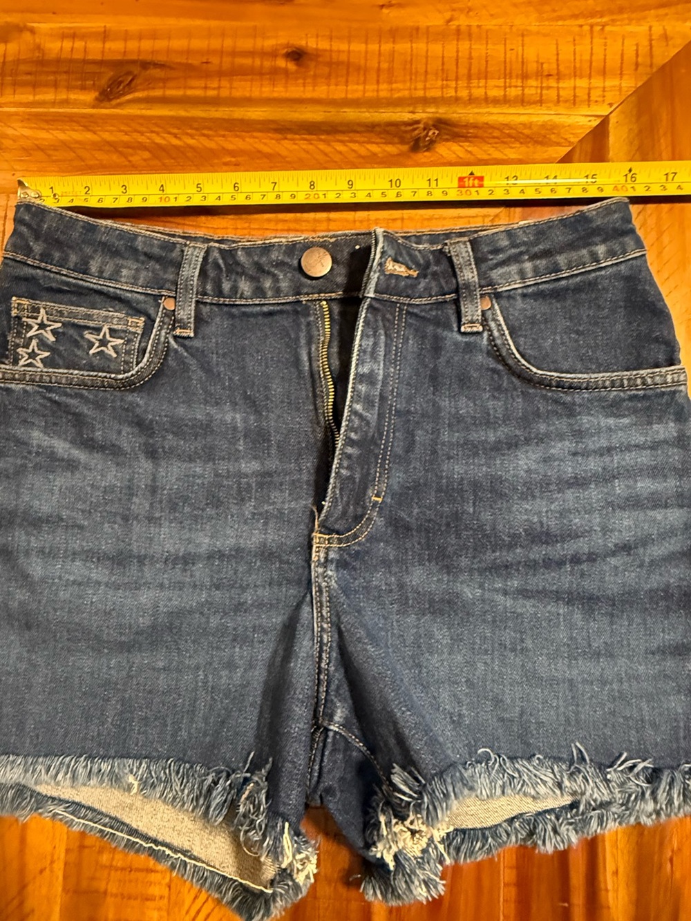 Wrangler Retro Dark Blue Star-Accent Denim Cutoff Shorts